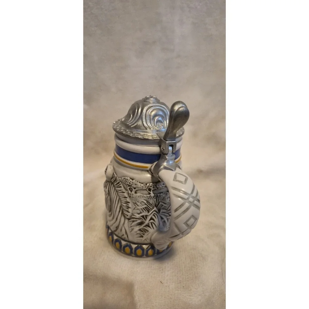 Avon Endangered Species Mountain Zebra Mini Beer Stein 1992 Brazil‎